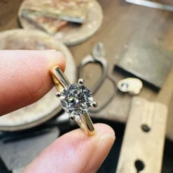 Henrik Ørsnes Design 14 Karat Guld Ring med Diamant 1,00 Carat W/SI