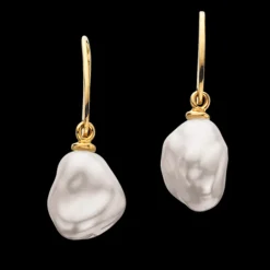 8 Karat Guld Ørehængere fra Scrouples med Barokke Ferskvandsperler